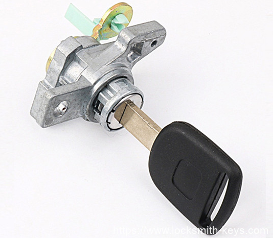 HONDA Odyssey Left door lock