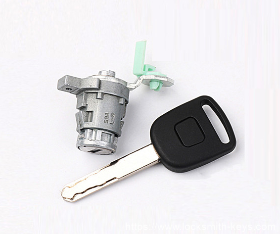 HONDA CRV Right door lock